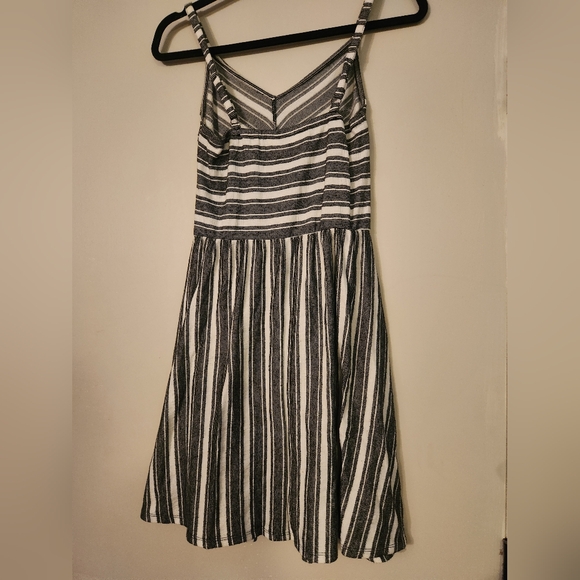 Universal Thread Striped Dress - Picture 2 of 4